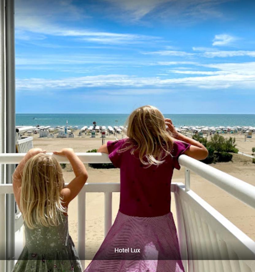 Hotel Lux Caorle Bagian luar foto